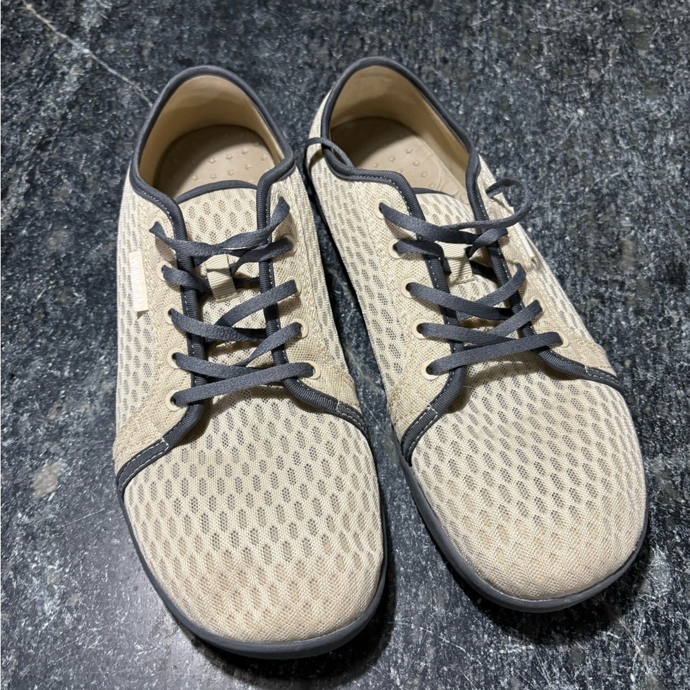 WHITIN Men's Cream and Gray Casual Sneakers